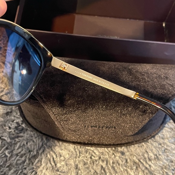 TOM FORD 56MM Cat Eye Sunglasses - Picture 10 of 14